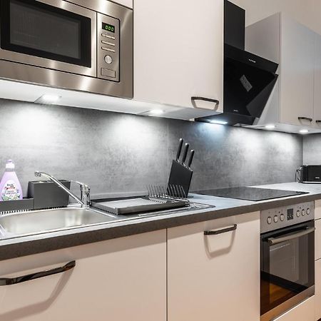 Trendy Apt With - Smart Tv, Coffee Machine In Meidling Vienna Luaran gambar