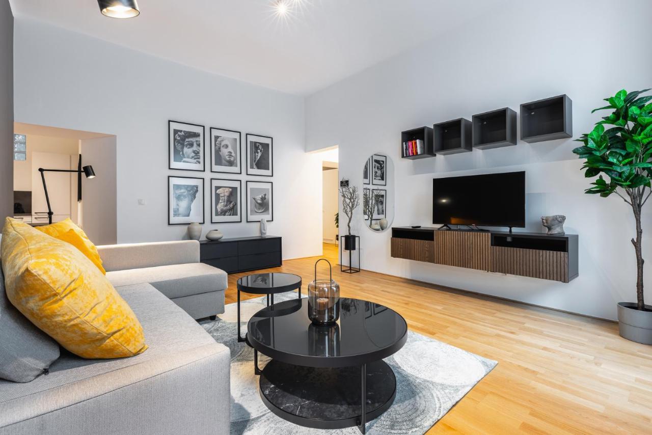 Trendy Apt With - Smart Tv, Coffee Machine In Meidling Vienna Luaran gambar