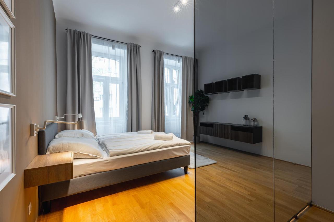 Trendy Apt With - Smart Tv, Coffee Machine In Meidling Vienna Luaran gambar