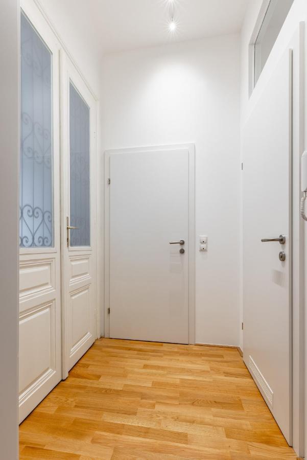 Trendy Apt With - Smart Tv, Coffee Machine In Meidling Vienna Luaran gambar